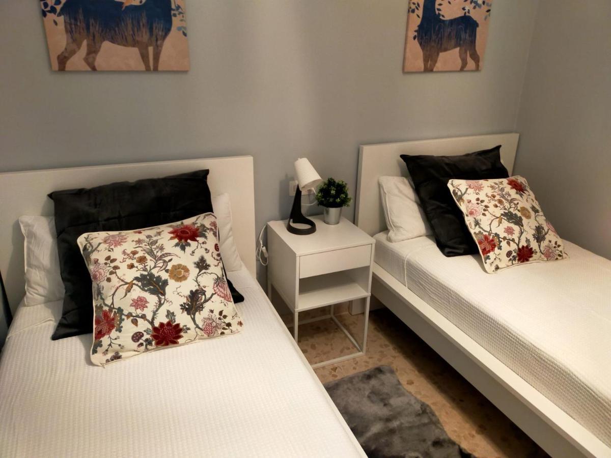 Bastinazo Alohadream - Premium - La Mejor Ubicacion Con Aire Acondicionado, Insonorizacion, Terraza Y Equipamiento En El Puerto De Santa Maria - Grupo De Solo Menores De 25 No Aceptados Salvo Fianza Adicional ภายนอก รูปภาพ